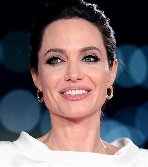 Angelina Jolie Makeup Tips And Step By Step Tutorial