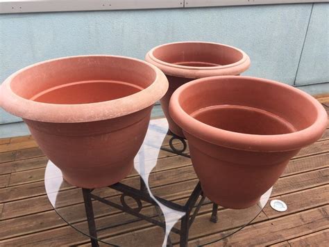 3 X Extra Large Plastic Outdoor Planter Pots Garden Patio Terrace