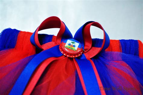 And the dark blue of the american flag's canton is also shared by 13 other nations. ♥Time Well Spent♥: Getting Ready for Haitian Flag's Day