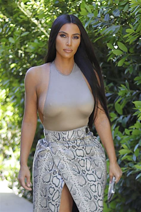 Curvy Women Fashion Look Fashion Girl Fashion Look Kim Kardashian