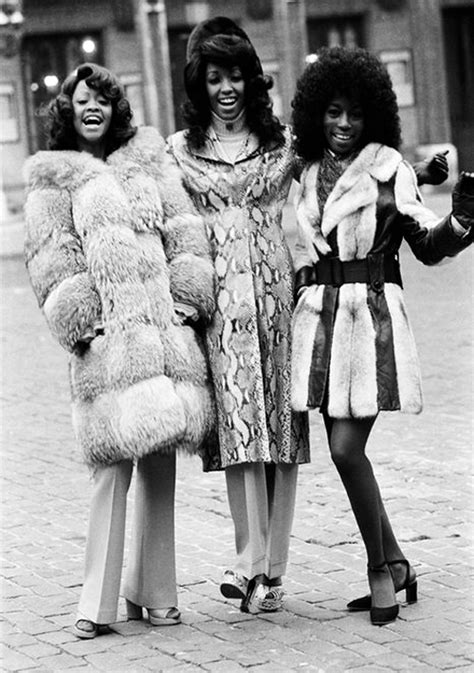 Women S Fashion With Ties Womensfashionclearance 70s Black Fashion
