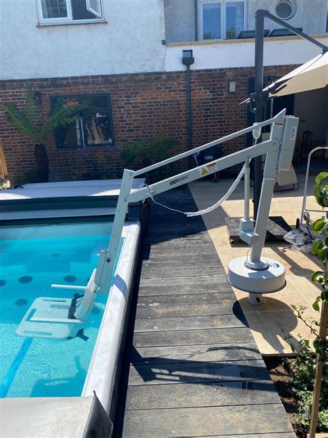 Disabled Lifts And Hoists For Hot Tubs — Uk Pool Lifts
