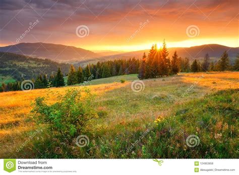 Utumn Landscape Colorful Autumn Nature Picturesque Hills And Valleys