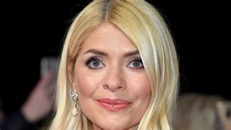 This Mornings Holly Willoughby Shares Risqué Guide Hello