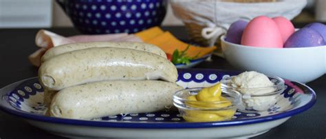 (some families use the contents of their święconka basket to make white barszcz for breakfast.) Polish Easter Food - Best 20 Polish Easter Dishes | Local ...