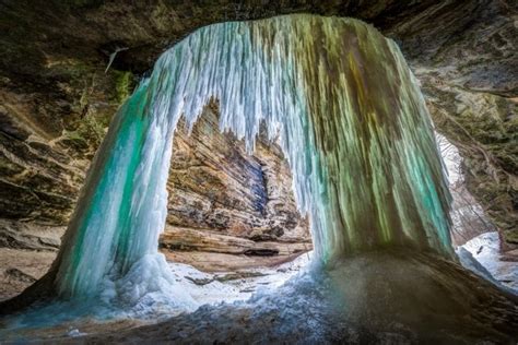 30 Deep And Wondrous Cave Photos Blog