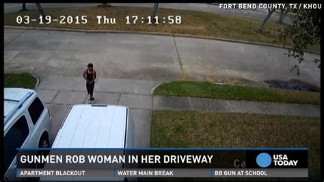 Caught On Camera Gunmen Rob Woman In Her Driveway