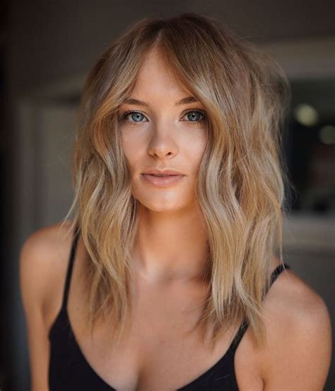 Stunning Dark Blonde Hair Color Ideas For The Perfect