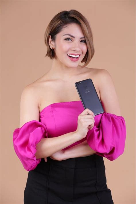 Celebrity Blogger And Dj Ashley Rivera Is Thrilled With Her Vivo Endorsement Mommy Iris Top