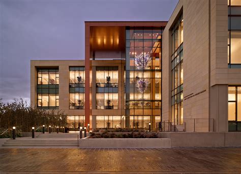 Stanford Cancer Institute Redesignated Comprehensive Cancer Center