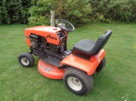 Ride On Lawnmower Ariens 1238 Yt12 12hp 38 Cut Side Discharge Vgc