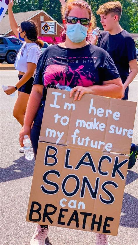 Black Lives Matter Is Not A Trend Blm Wallpaper Tattoo Pfp Protest