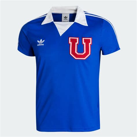 La nueva camiseta de local y visitante de chile estará disponible a partir de marzo de 2020. Camiseta Retro Universidad de Chile x adidas - Cambio de Camiseta