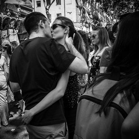 Madrid Spain 2015 Passionate Embrace Boris Thaser Flickr