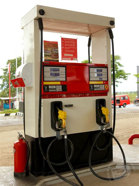Pin By Steven Umanee On GasStation Gas Prices How To Save Gas Gas Pumps