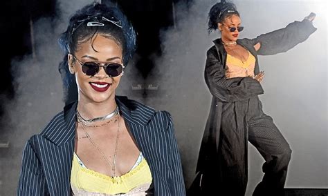 Rihanna Flashes Her Abs During Cbs Radio Breast Cancer Event At The