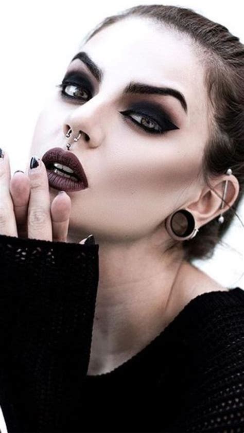 Pin By Ashley May On Makeup In 2020 Goth Makeup Tutorial
