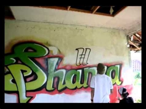 Inilah kumpulan gambar grafiti yang keren dan mudah terbaru yang bisa kalian download di internet. Shania JKT48 - Graffiti Project - YouTube