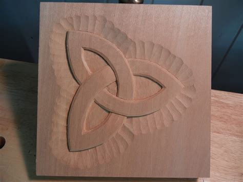 New Basic Woodcarving Techniques Video through Lie-Nielsen - Mary May