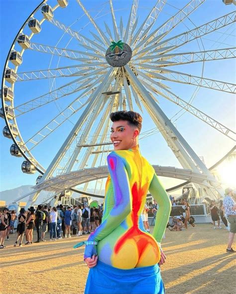 Por El Outfit De Coachella De James Charles Usuarios Piensan Que Se