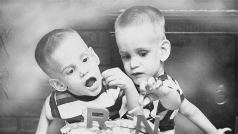Ronnie And Donnie Galyon Worlds Longest Surviving Conjoined Twins Die