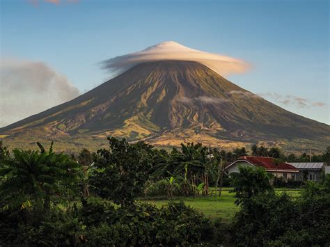 Mayon Volcano Wallpapers Top Free Mayon Volcano Backgrounds