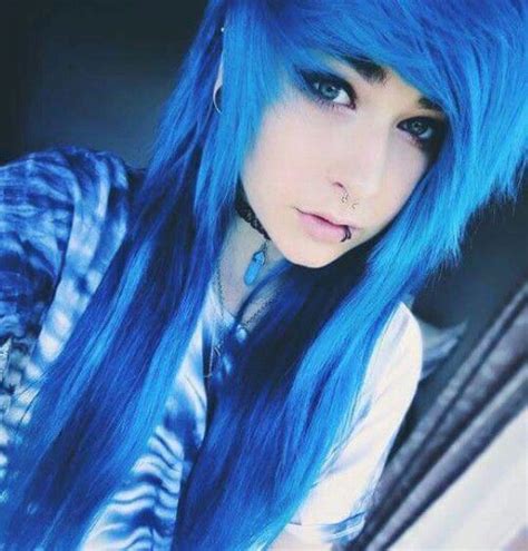 Blue Hair Emo Hairstyle Hairstyles With Bangs Pretty Hairstyles Girl