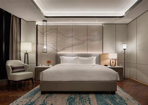 Pin By Owen On 长沙湘江豪生酒店 Luxurious Bedrooms Modern Bedroom Design