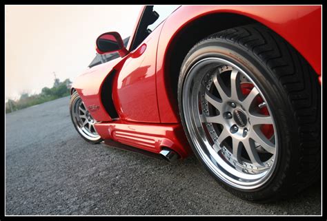 Dodge Viper Custom Wheels Forgeline Sx 3 18x110 Et Tire Size R18