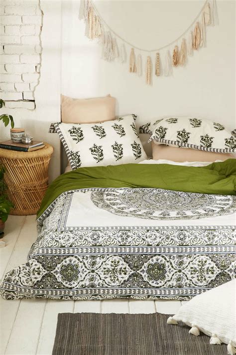 31 Bohemian Bedroom Ideas Decoholic