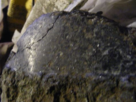 Dscf6150 New 2015 Polish Meteorite 12kgureilite Unofficc Flickr