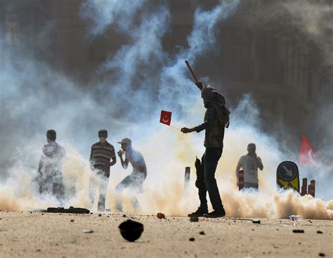 Turkish Protests Shift Away From Taksim As Clashes Enter Third Day
