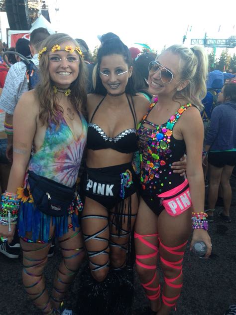 Sexiest Edc Outfits Pin On Fashion Inspo