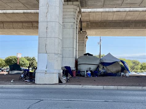 Camps return to 183 around Anderson Square : r/Austin