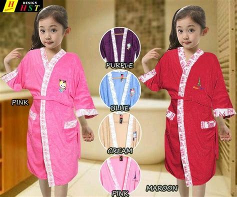 10 rekomendasi jubah mandi (kimono handuk) terbaik (terbaru tahun 2021) tak hanya untuk balita, jubah mandi juga cocok dikenakan oleh orang dewasa setelah berendam. Model Handuk Kimono / Baju handuk multifungsi yang bisa ...