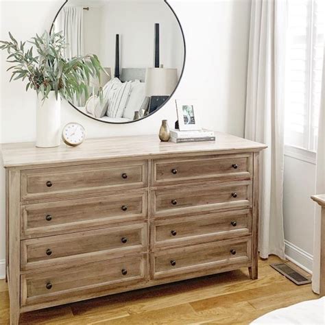 30 Stylish Bedroom Dressers Ideas With Mirrors That You Need To Try