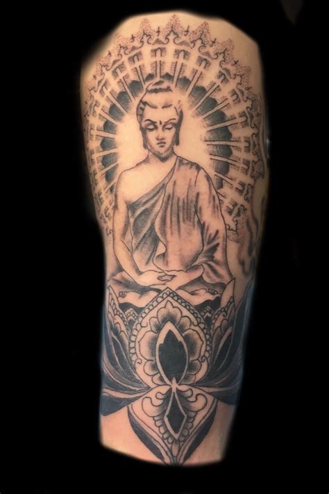 Upheld with japanese temple tattoo, and dragon tattoos, these tattoos too great on your body. Buddha tattoo | Tattoos, Buddha tattoo, Portrait tattoo