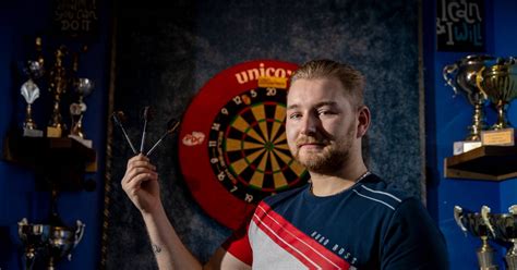 Onze standaard levertijd is 3 tot 5 werkdagen. Dimitri Van den Bergh gaat vol voor wereldtitel: "Een ...