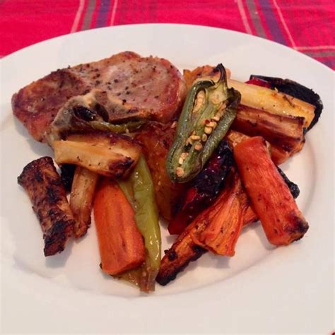 The perfect roast pork loin 8 ways to use the leftovers. #Whole30 Day21 Meal2: Leftover pork chop & roast veggies ...