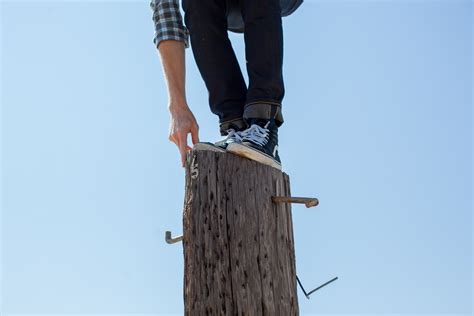 無料画像 おとこ 男の子 冒険 ジャンプする スニーカー 春 バランス 青 エクストリームスポーツ 5616x3744