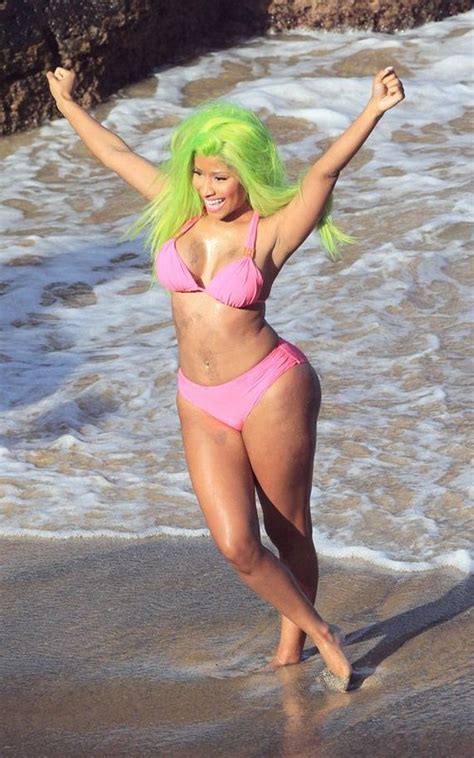 Nicki Minajs Pink Bikini Clad Starship Beach Oahu Hawaii 12thblog