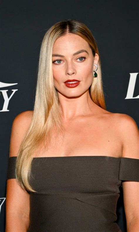 Margot Robbie Attends The Variety Power Of Women Presented By Lifetime In Los Angeles 11162023