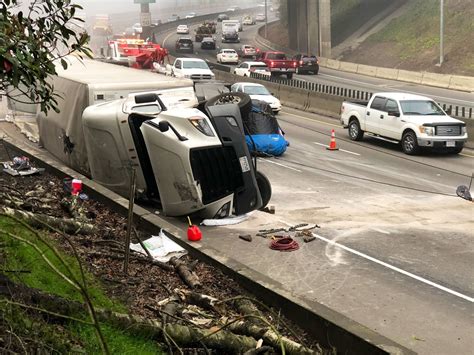 I 5 Northbound Lanes Reopen In Sw Portland After Crews Remove