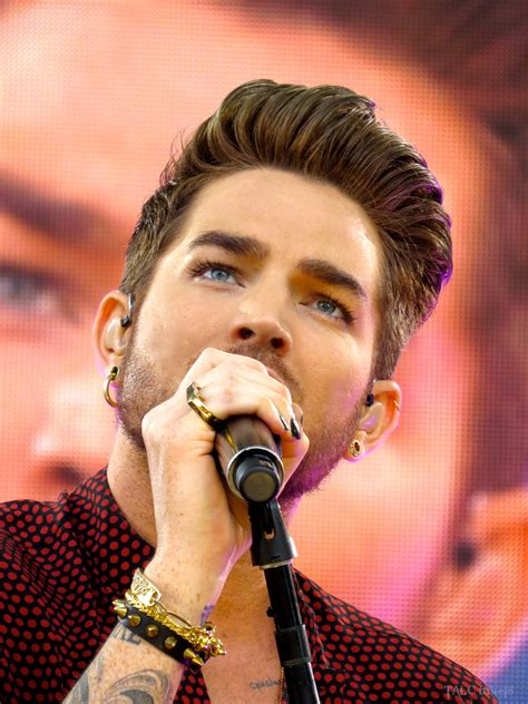 Updated With Live Stream Wc Tweets From The Taping Reminder Adam Lambert Will Perform
