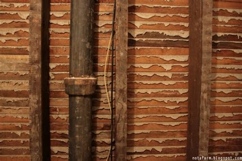 Lath, plaster, sheetrock could be an inch from the surface. Tips To Remove Plaster Walls | How To Remove Plaster Walls