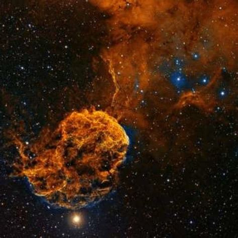 A Ic443 Está Na Constelação De Gêmeos E é Uma Supernova Remanescente