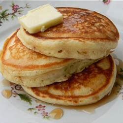 Calling for staple ingredients, this homemade pancake batter makes the best fluffy pancakes! Old Fashioned Pancakes - Best Cooking recipes In the world