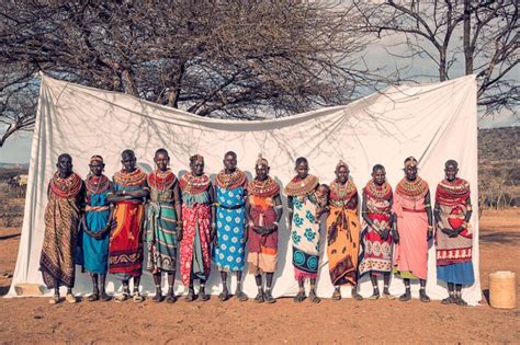 10 Photographies De La Tribu Africaine Samburu Au Kenya Tribe Africa Photographer