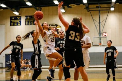 SCVNews Womens Hoops Cougars Win Home Opener 76 71 Over Rio