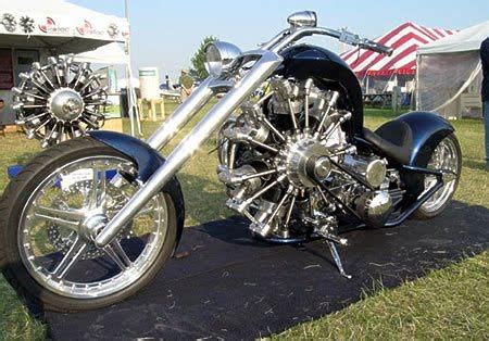 With this speed made a new world record in 400 meters. Custom Radial Engine Motorcycle Of Harley davidson - Auto Blog